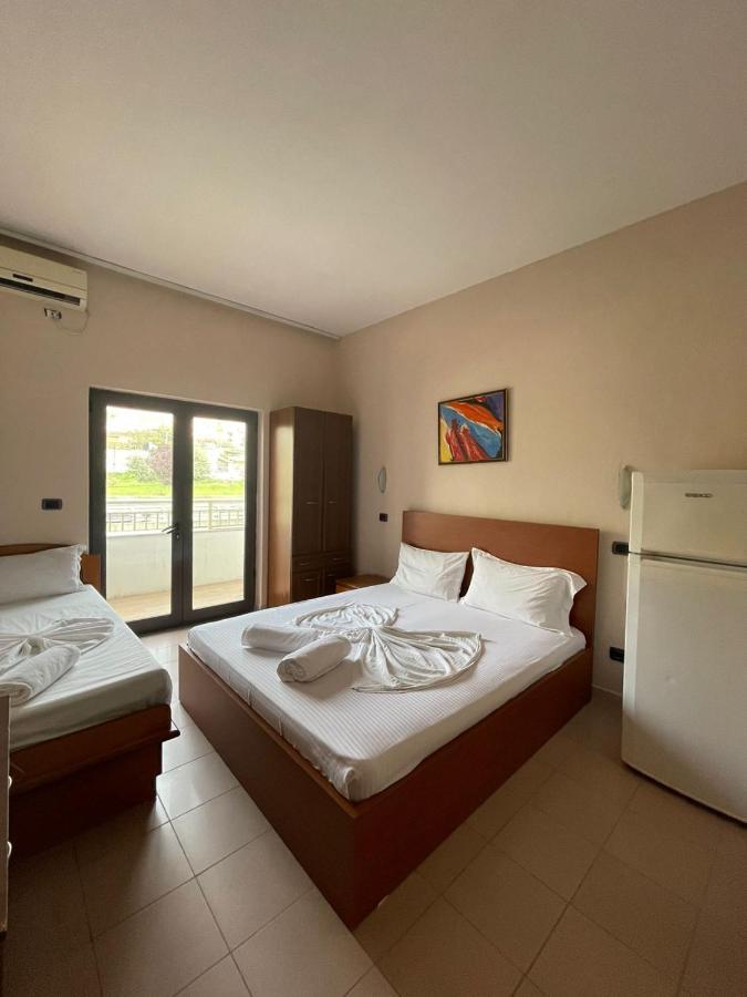 Seashell Beach Rooms Shkallnur Exterior photo